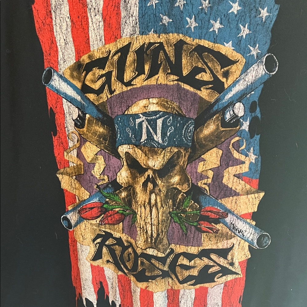 GUNS & ROSES BAND TEE SIZE XXL